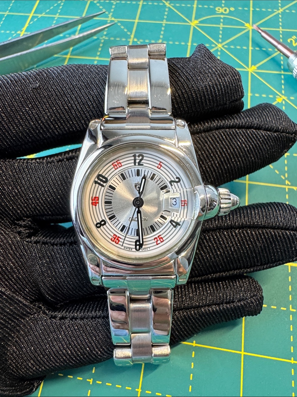 Croton Vintage Y2K Silver Stainless Steel Women's Watch Working w/ New Battery